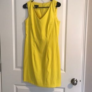 Adorable yellow dress
